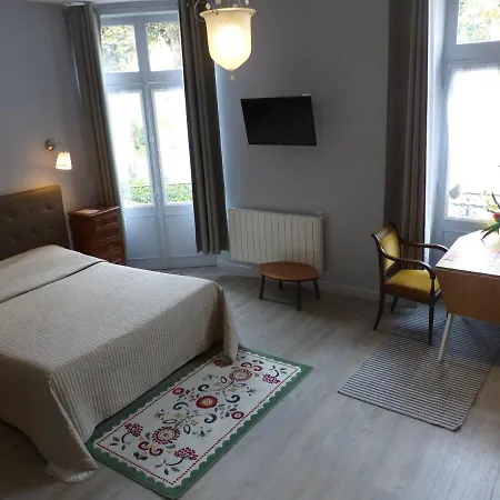 Des Thermes Hotell 2*
